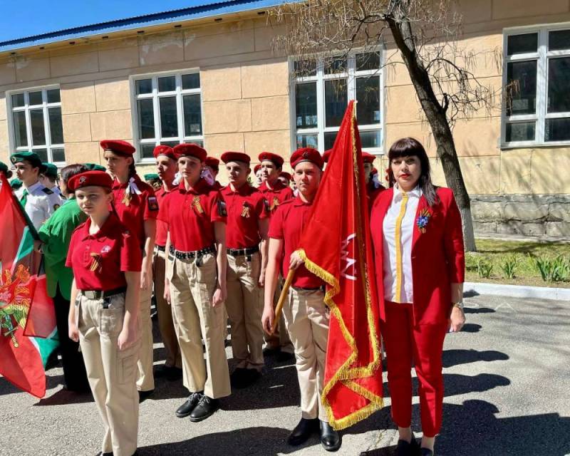 Во имя Великой Победы. В гимназии №8 состоялся конкурс строя и песни, посвящённый 80-летию Великой Победы