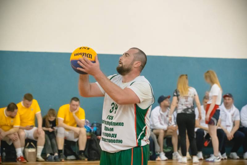 Офицеры СК из Крыма и Севастополя стали победителями отборочного этапа ЮФО Всероссийской спартакиады Следственного комитета России