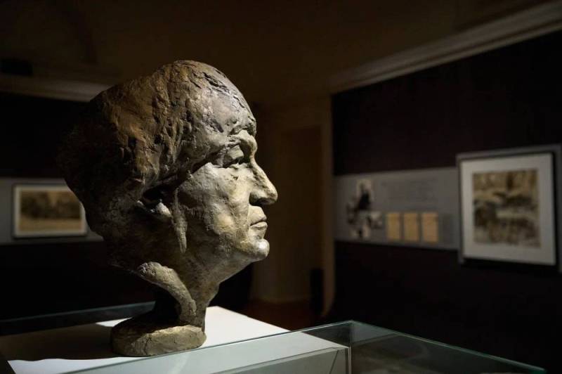 Выставка РОСИЗО рассказывает о Великой Отечественной войне через личные истории фронтовиков Выставка РОСИЗО рассказывает о Великой Отечественной войне через личные истории фронтовиков