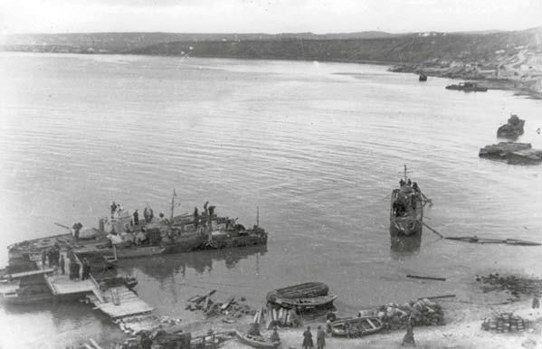 Крымское направление: хроника сражающегося полуострова с 1941 по 1945 год Крымское направление: хроника сражающегося полуострова с 1941 по 1945 год