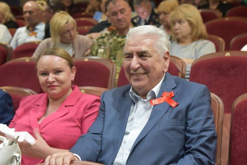 В Севастополе состоялось городское торжественное собрание, приуроченное ко Дню Победы