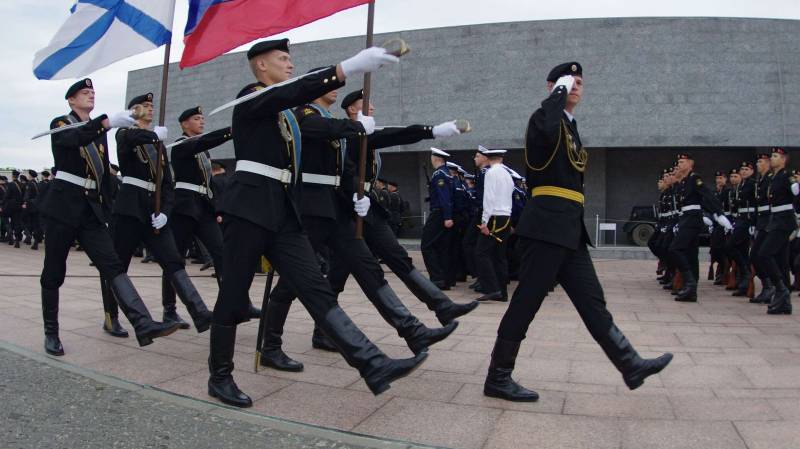 От эскадры в Ахтиарской бухте до стратегического объединения ВМФ России