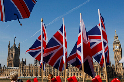 В правительстве Британии призвали продать опустевшие дома россиян