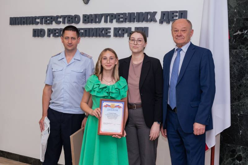 Сегодня в МВД по Республике Крым состоялось заседание Общественного совета при Министерстве