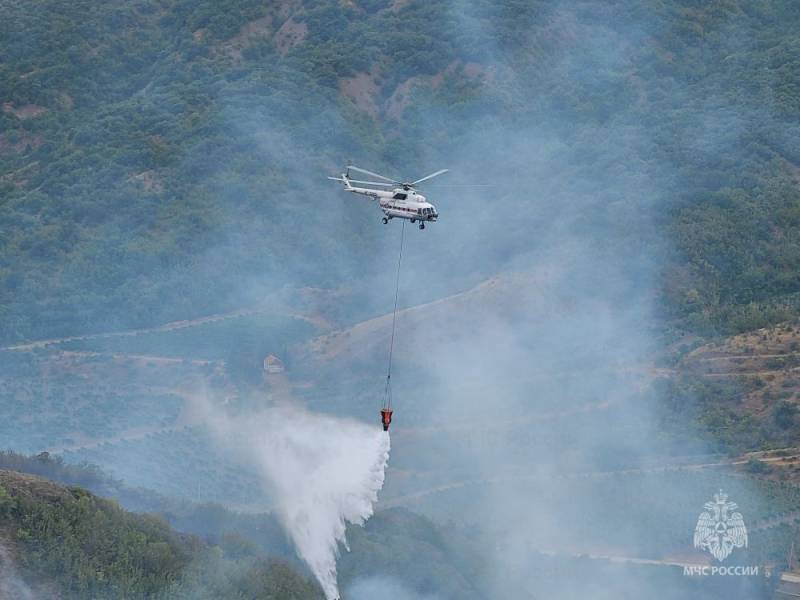 Авиация МЧС России отмечает 30-летний юбилей своего основания