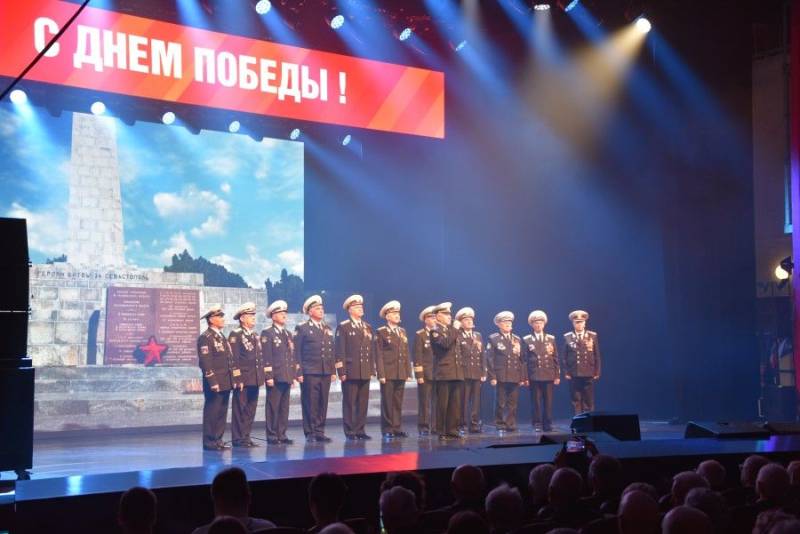 В Севастополе состоялось городское торжественное собрание, приуроченное ко Дню Победы