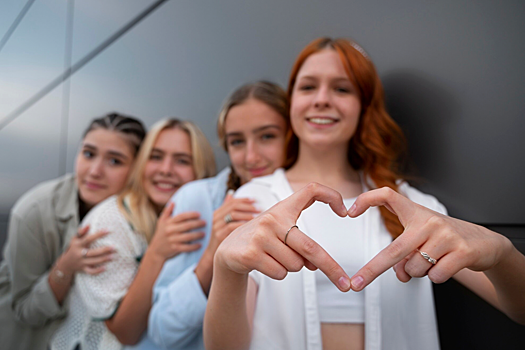 Ученые объяснили, как социальная активность продлевает жизнь