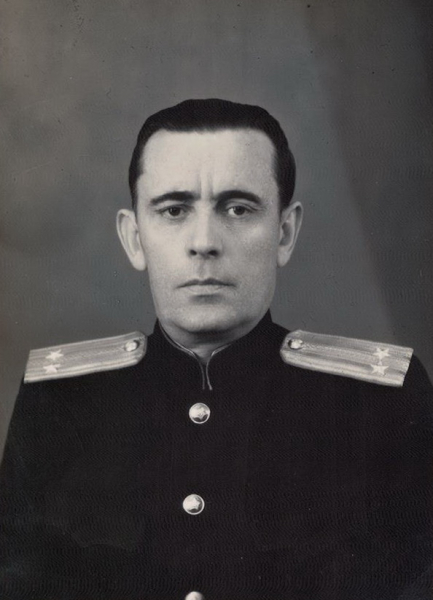 Герой войны, герой труда