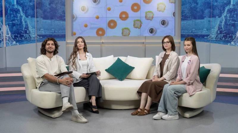 200 ребят из Севастополя побывали на празднике века и отпраздновали 100-летий Международного детского центра «Артек»