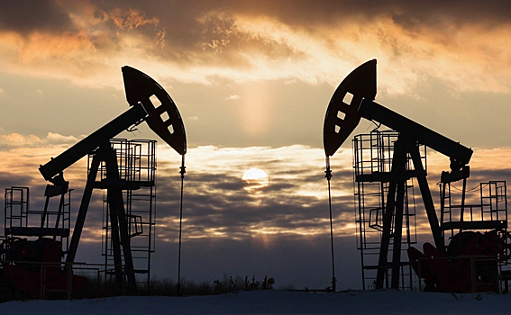 Цены на нефть выросли из-за эскалации конфликта Ирана и Израиля