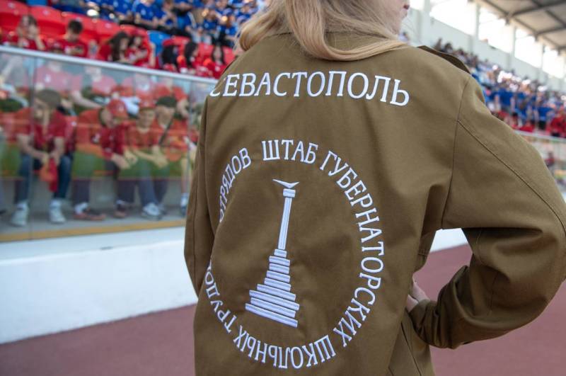 2 июня в Севастополе стартовала новая смена Губернаторских школьных трудовых отрядов