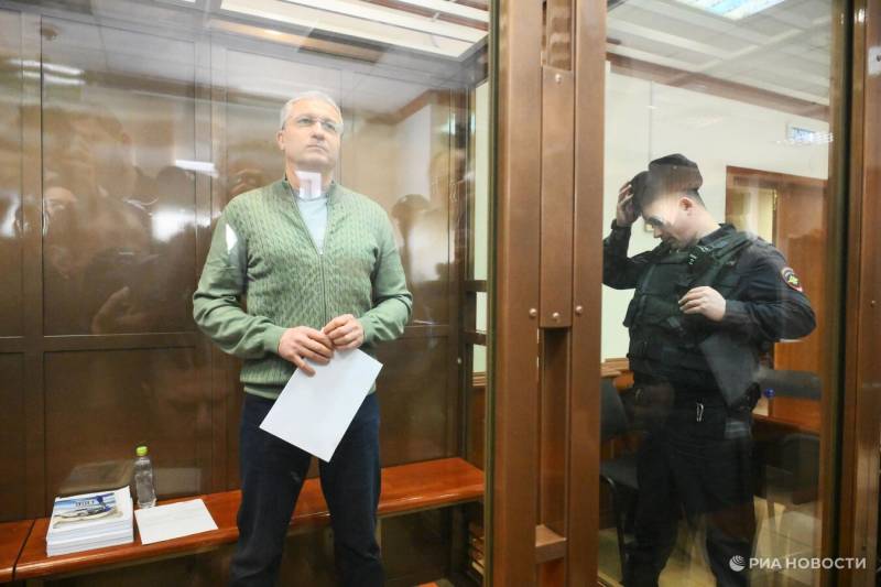 Обвинение запросит наказание для экс-замминистра обороны по делу о растрате