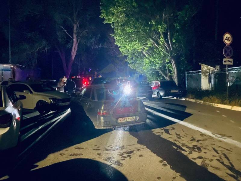 ДТП на набережной пляжа Учкуевка