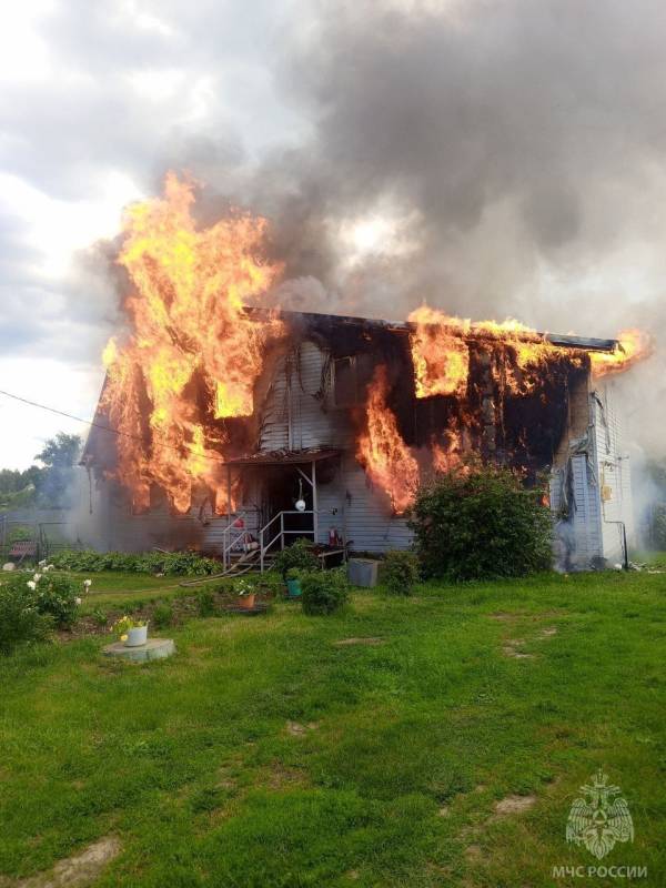 В Нижегородской области ликвидирован крупный пожар В Нижегородской области ликвидирован крупный пожар
