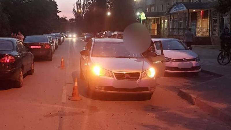 Иномарка сбила 6-летнего ребенка в Керчи Иномарка сбила 6-летнего ребенка в Керчи