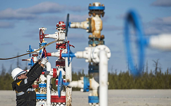 Ценам на российский газ предрекли снижение