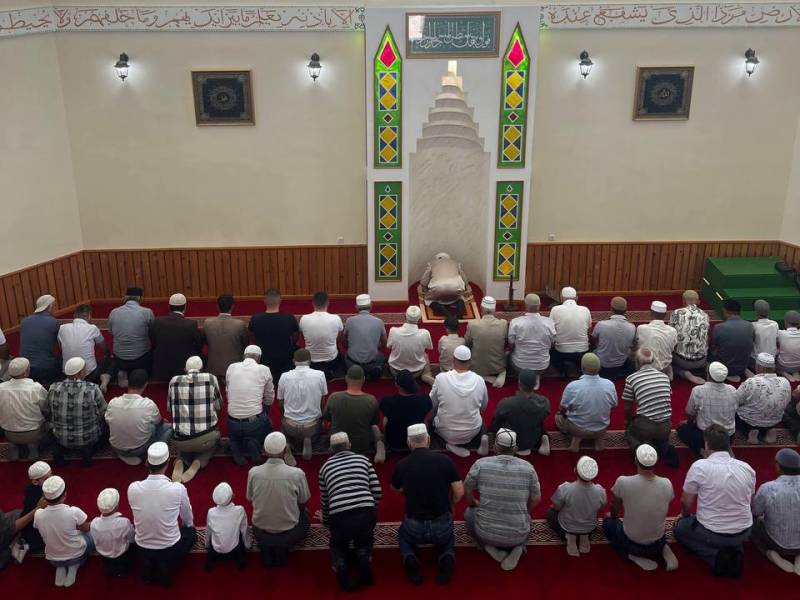 В Черноморском районе спустя 15 лет завершили строительство мечети