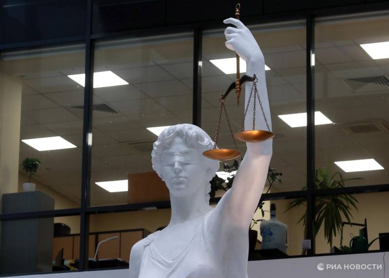 Суд оставил под стражей экс-главу администрации Керчи