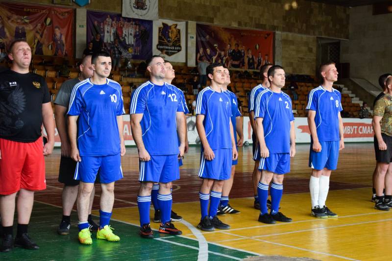 В крымском территориальном органе Росгвардии прошел чемпионат по мини-футболу