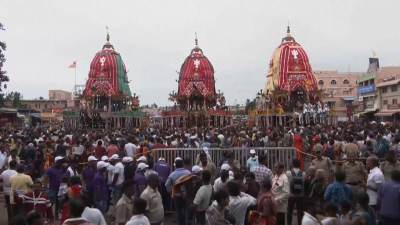 Смертоносная давка произошла на фестивале колесниц в Индии