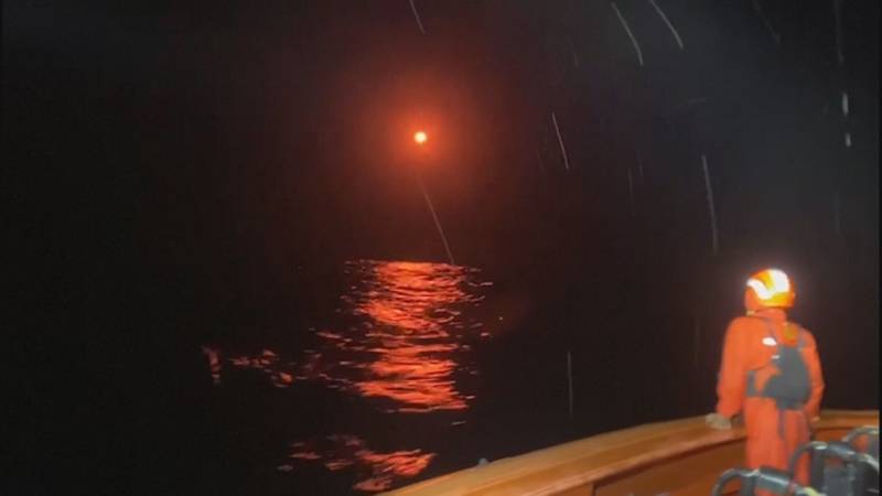 В Индонезии затонуло судно с чиновниками