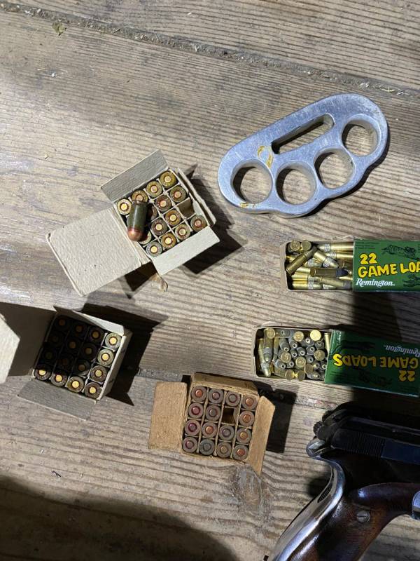 Полицейские Симферополя изъяли из гражданского оборота оружие и боеприпасы