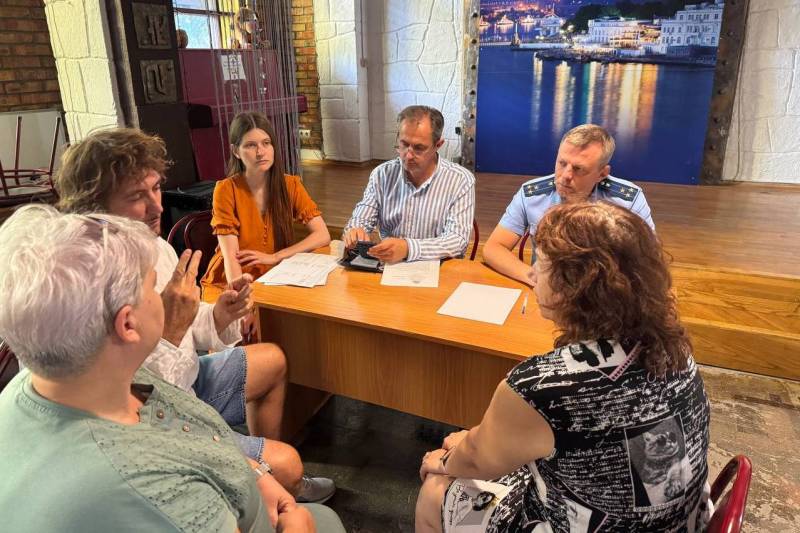 Прокурор Гагаринского района города Севастополя Алексей Казаков и Уполномоченный по правам человека в городе Севастополе Павел Буцай провели совместный выездной личный прием граждан в Севастопольском региональном отделении...