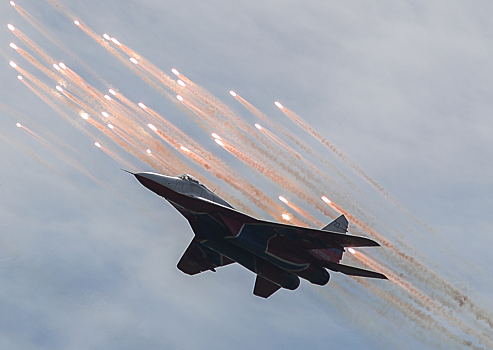 Высокая зависимость: Пекин ударил по оборонной отрасли США