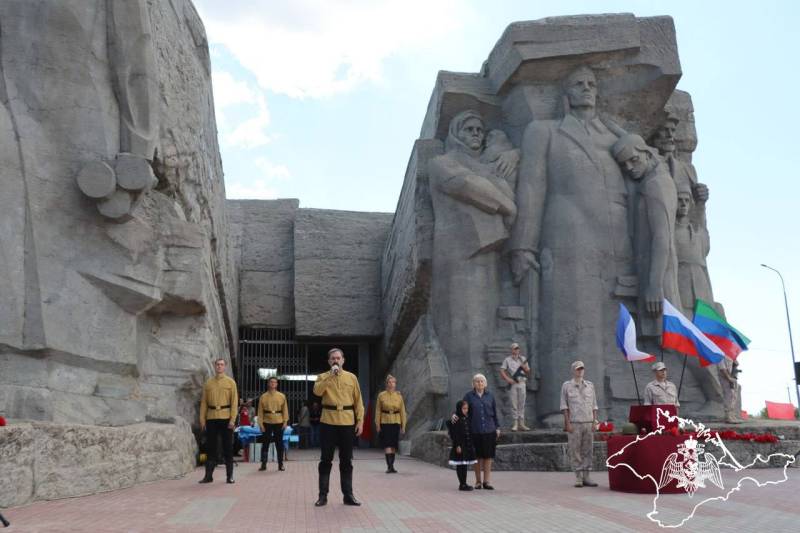 Останки красноармейца передали родственникам при участии Росгвардии в Керчи