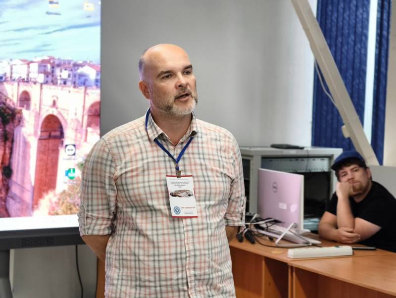 В СевГУ проходит первый молодёжный турнир по археологии В СевГУ проходит первый молодёжный турнир по археологии