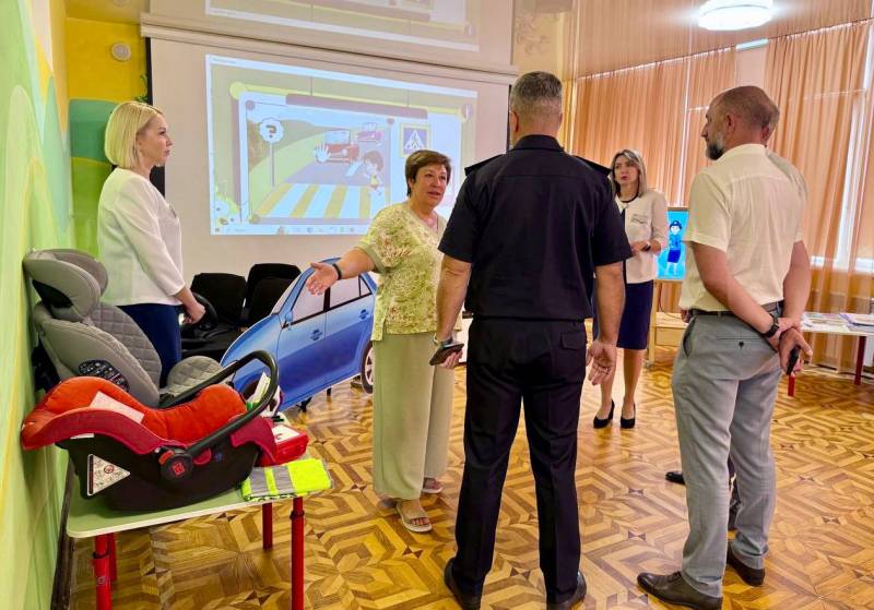 Детский сад № 131 является региональной инновационной площадкой по реализации программы по формированию навыков безопасного поведения у детей старшего дошкольного возраста