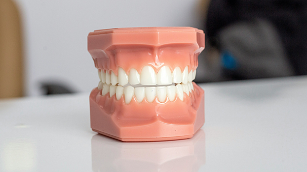 Разработаны уникальные отечественные зубные импланты