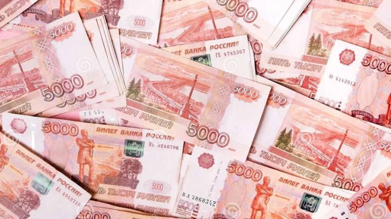 В Севастополе аферисты заработали четыре миллиона рублей за 48 часов