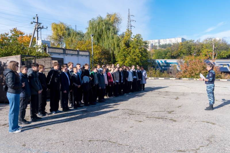 Крымские школьники открыли для себя мир кинологии