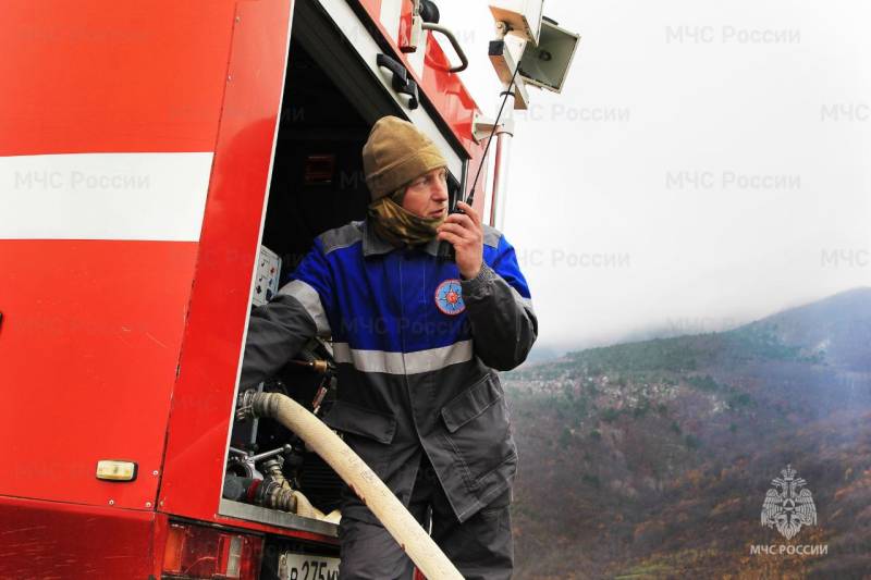 Присоединяйся к добровольной пожарной охране Присоединяйся к добровольной пожарной охране