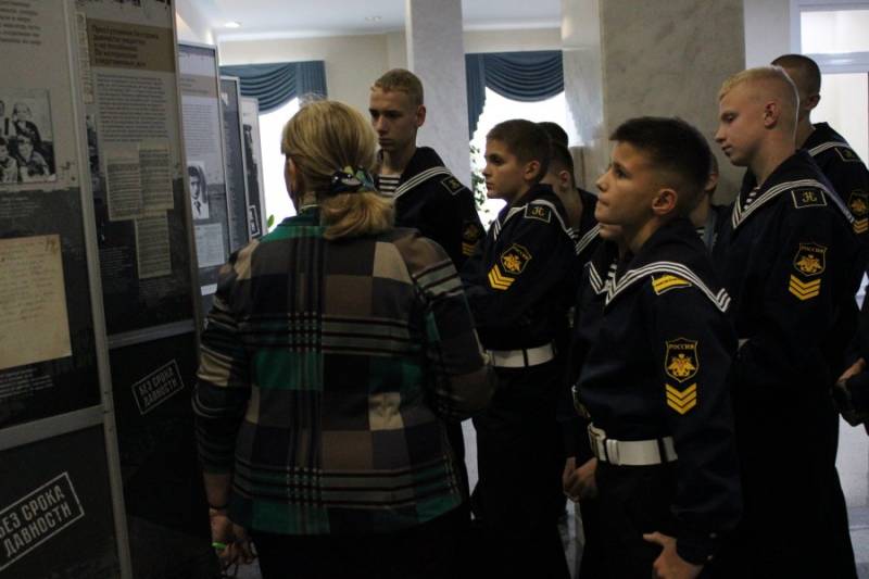 В Севастополе открылась выставка архивных документов «Без срока давности»