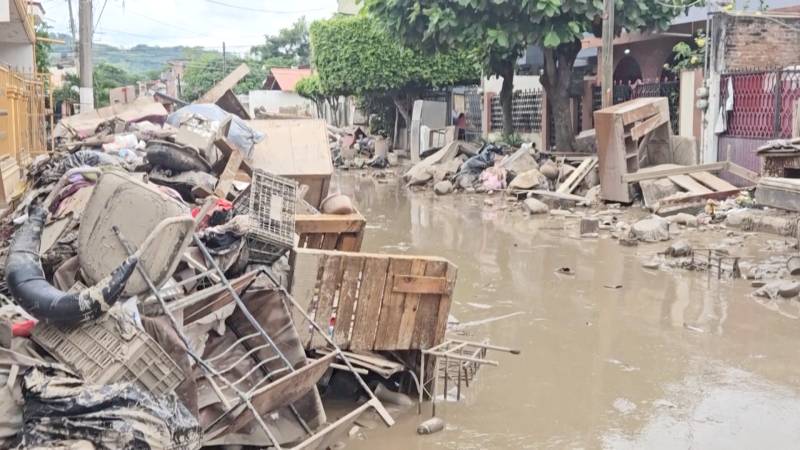 На востоке Мексики ищут десятки погибших после наводнений