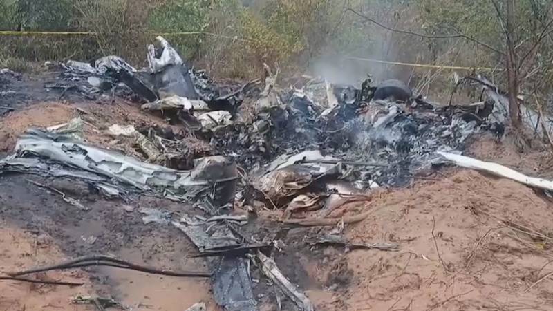 Самолёт с туристами разбился в Кении