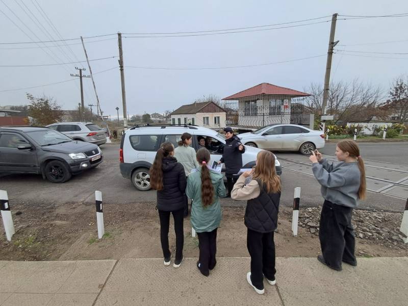 Профилактическая акция «Чистое поколение» прошла в Керчи Профилактическая акция «Чистое поколение» прошла в Керчи