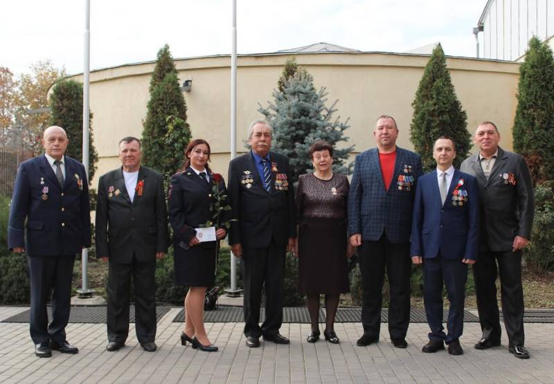 Торжественные мероприятия в честь Дня сотрудника органов внутренних дел Российской Федерации прошли во всех линейных подразделениях Управления на транспорте МВД России по Южному федеральному округу