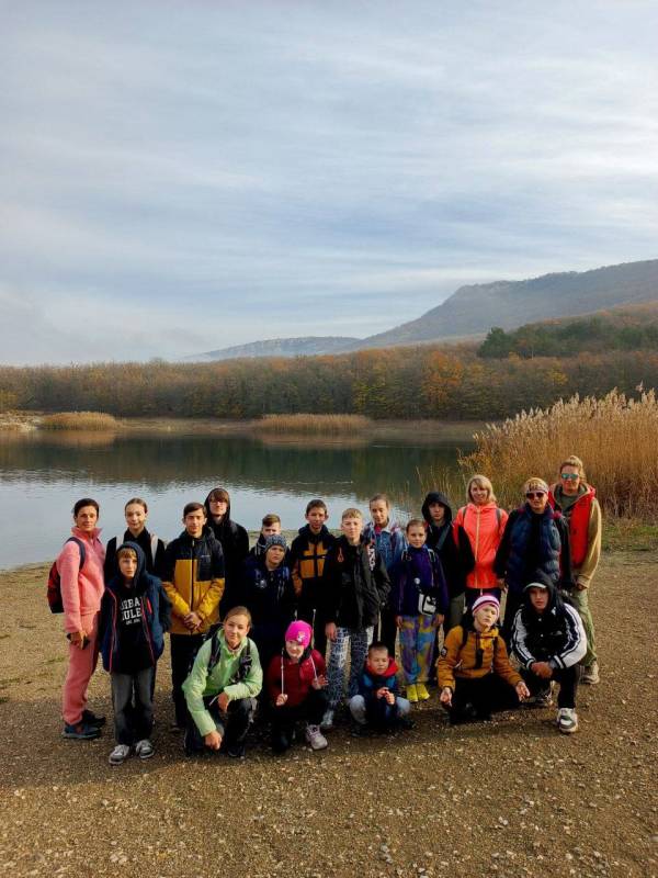 Обучающиеся объединения «Мой край - Севастополь» Балаклавского дома детского и юношеского творчества под руководством педагога дополнительного образования Яланской Галины Вадимовны продолжают изучать малую Родину, осваивая...
