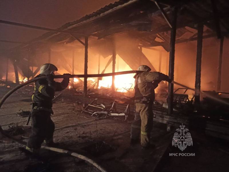 Огнеборцы МЧС России ликвидировали возгорание частного дома в ГО Судак