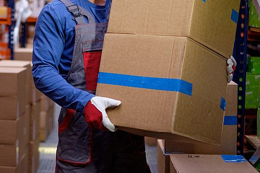 Торговые центры в России стали переформатировать в склады