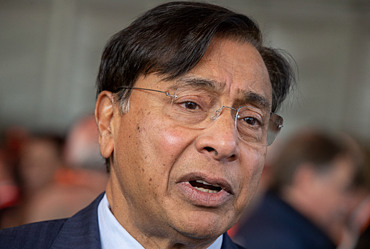 Стало известно, почему индийский магнат покинул Британию