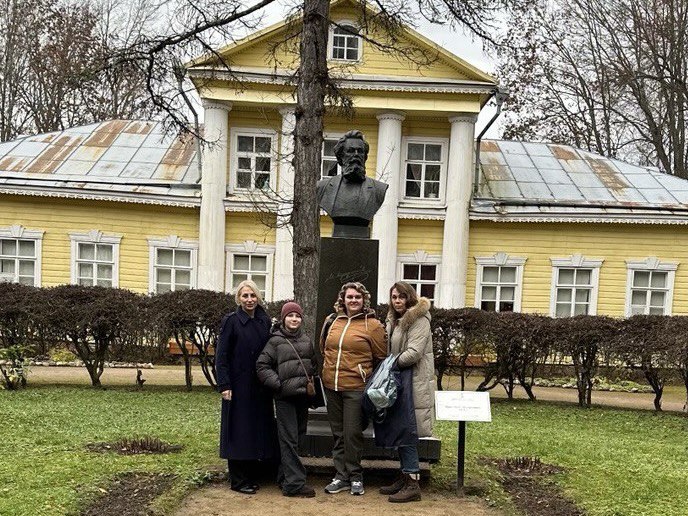 Севастопольская детская музыкальная школа № 1 имени Н. А. Римского-Корсакова приняла участие в финальной серии проекта «Филармонические концерты на родине М. П. Мусоргского» Севастопольская детская музыкальная школа № 1 имени Н. А. Римского-Корсакова приняла участие в финальной серии проекта «Филармонические концерты на родине М. П. Мусоргского»