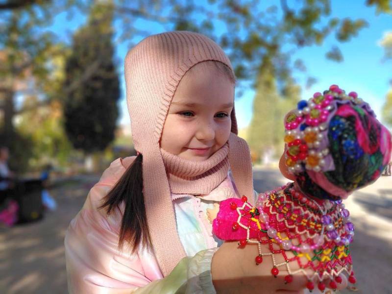 Детский сад №88 Севастополя знакомит воспитанников с культурами народов России