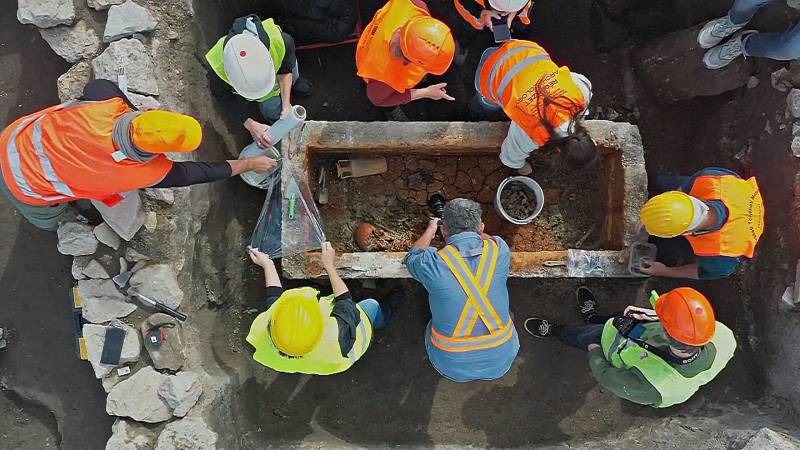 Нетронутую могилу богатой римлянки нашли в Будапеште