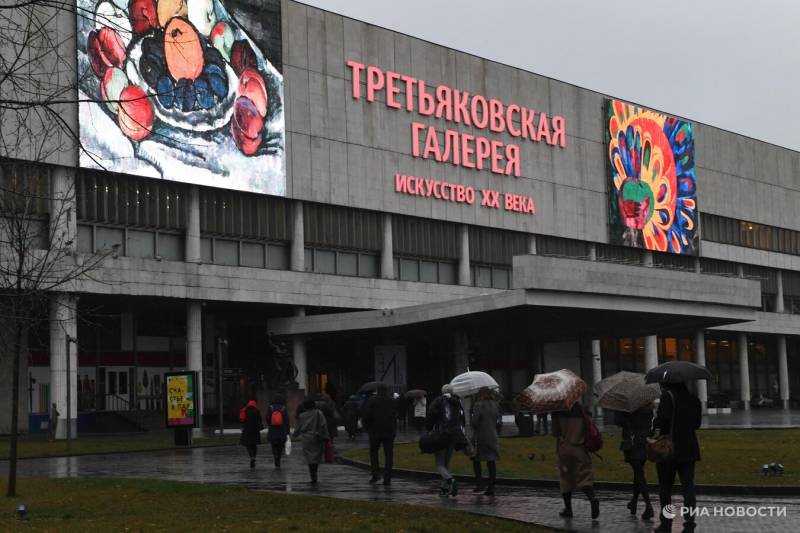 Новая Третьяковка возобновила работу