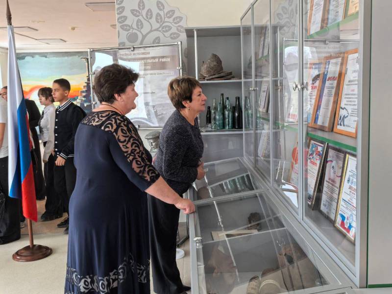 Музей «Память» школы № 59 имени старшего сержанта милиции Скоробогатова Е.Г. занял 1 место в номинации «Лучший сельский музей» в региональном этапе Всероссийского конкурса музеев образовательных организаций «Знать, чтобы... Музей «Память» школы № 59 имени старшего сержанта милиции Скоробогатова Е.Г. занял 1 место в номинации «Лучший сельский музей» в региональном этапе Всероссийского конкурса музеев образовательных организаций «Знать, чтобы...