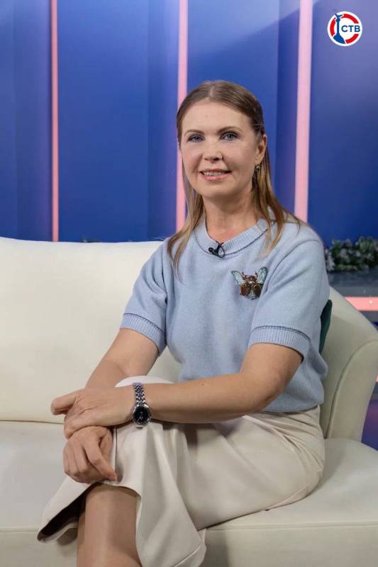 С утром пятницы! Чтобы настроиться на предстоящие выходные, предлагаем присоединиться к интереснейшей программе «Доброе утро, Севастополь!»